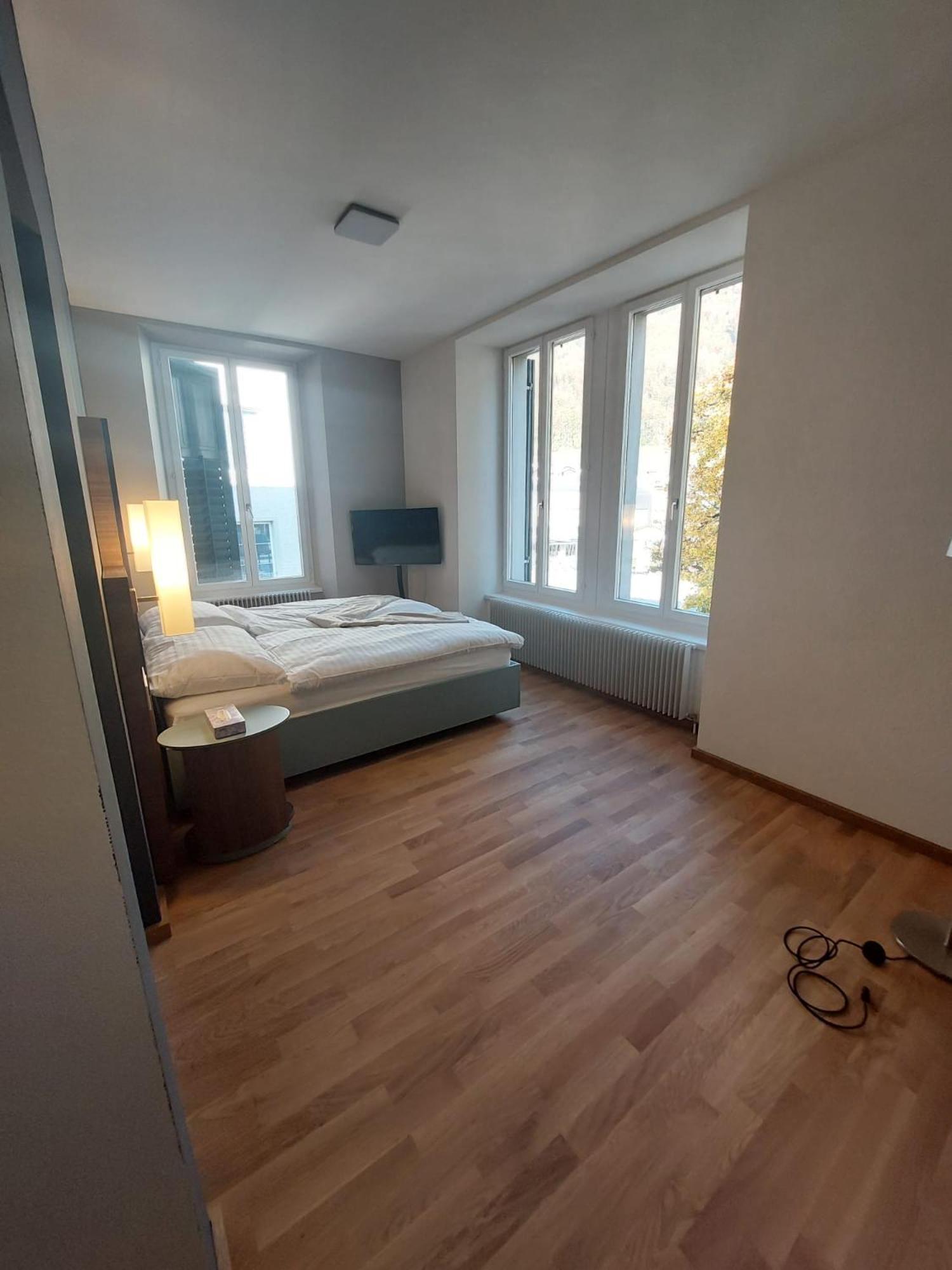 Hotel Post Glarnerhof Glarus Eksteriør billede
