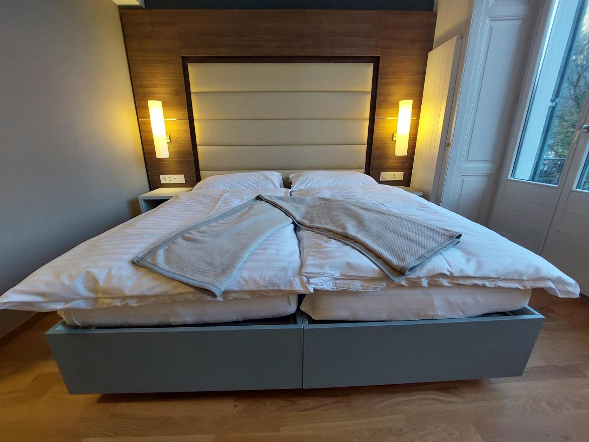 Hotel Post Glarnerhof Glarus Eksteriør billede