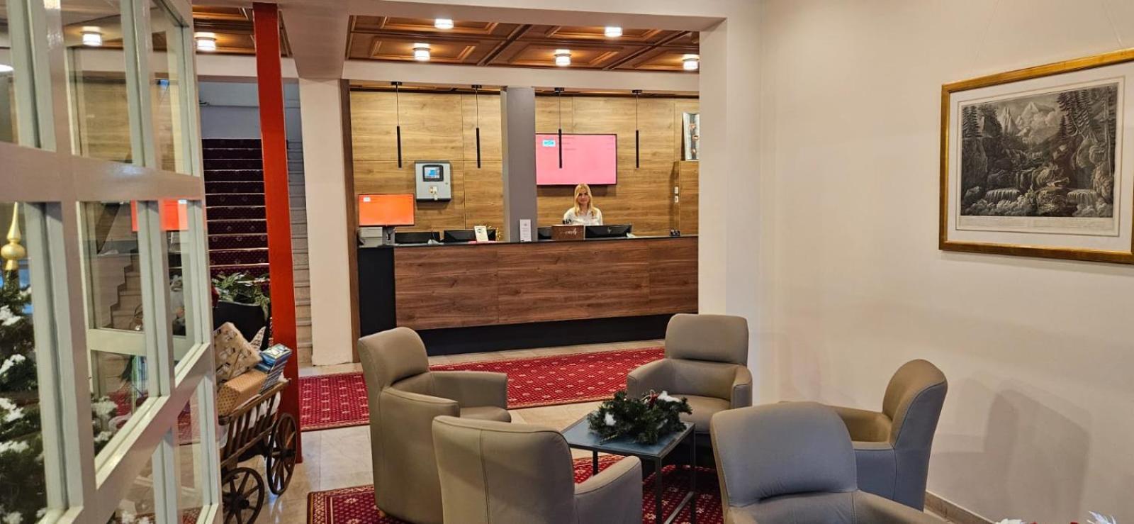 Hotel Post Glarnerhof Glarus Eksteriør billede